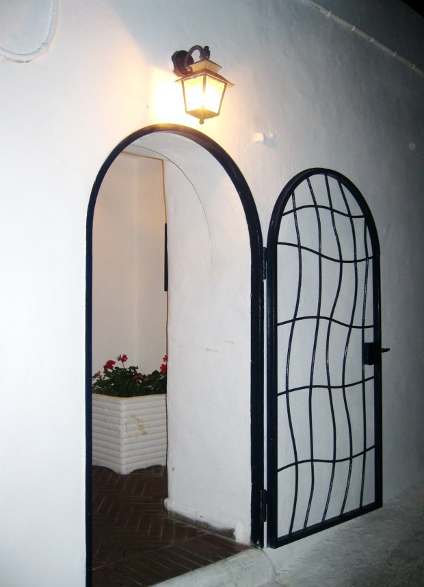 Orestorante entrance